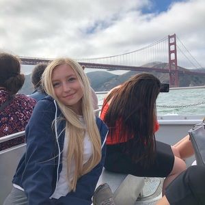 Meet your Posher, Marissa